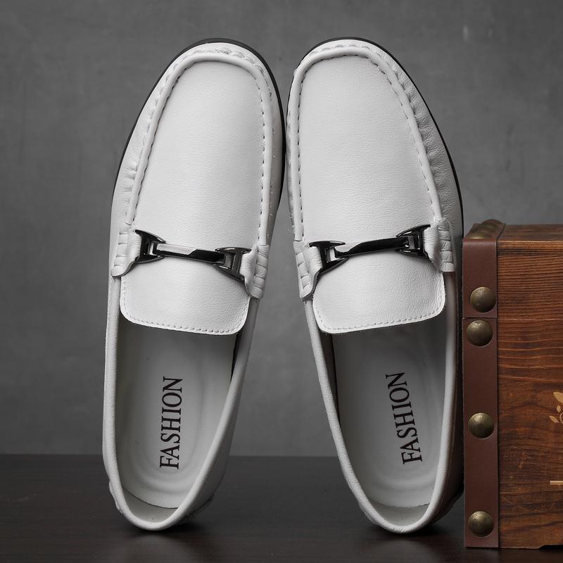 Genuine Cow Leather Men Loafers Fashion Handmade Moccasins Soft Leather Slip on Flats Soft-Soled Man Boat Footwear Driving Shoes