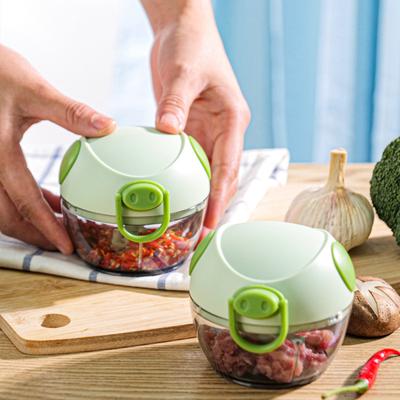 Pomůcky na ovoce a zeleninu – Drtiče a kráječe