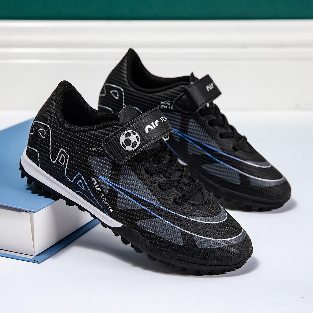 New Velcro Soccer Shoes for Boys Teenagers Students Broken Nails Lawn Training Ground Soccer Shoes