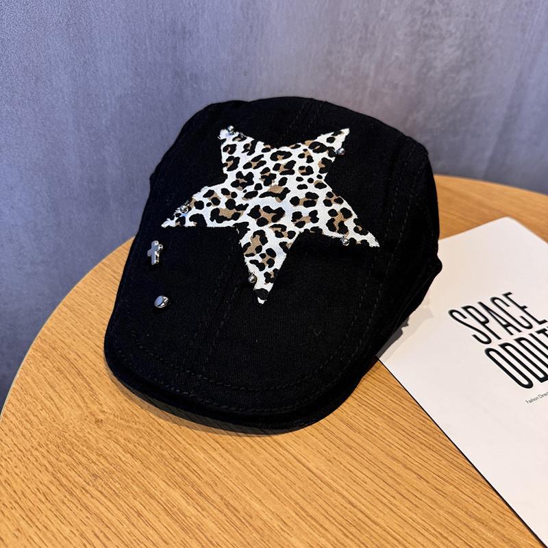 

Leopard Pattern Star Embroidery Girls Short Brim Hat With Sun Protection
