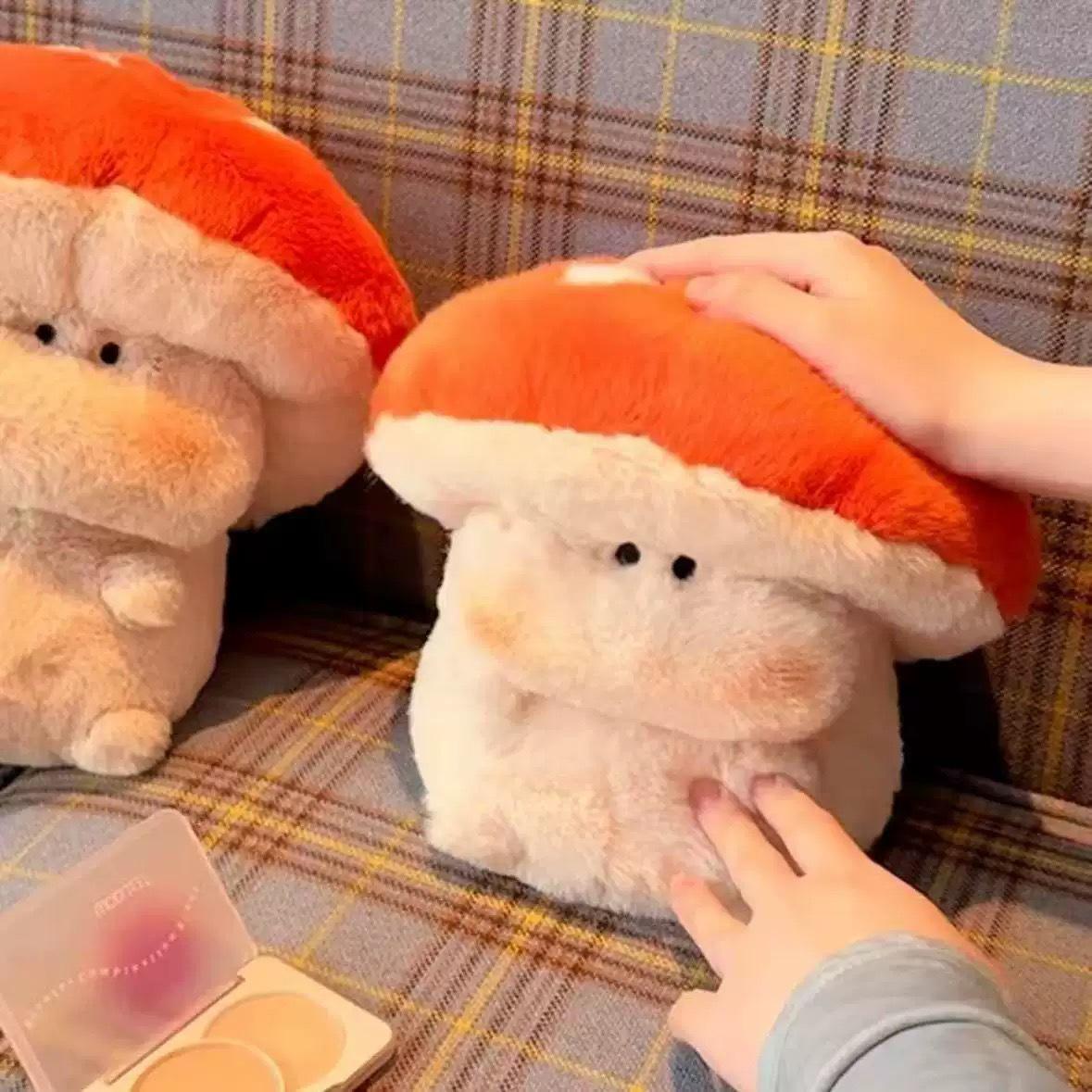 Pilz-Tutu Heilendes Weiches Kissen - Plüschtier & Geburtstagsgeschenk 25 cm red