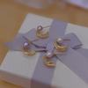 Small and Versatile Natural Freshwater Pearl Stud Earrings for Women's New Simple Daily Commuting Temperament Niche Design Earrings
