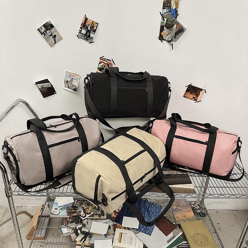 Reiseveske Stor Kapasitet Tørr og Våt Separat Vannavvisende Duffelbag Separasjon Sko Lommer Sports Fitness Bag