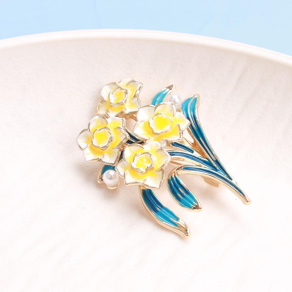 

Pink Pearls Floral Bouquet Brooch Enamel Jewelry Elegance Coats Dresses Shawls