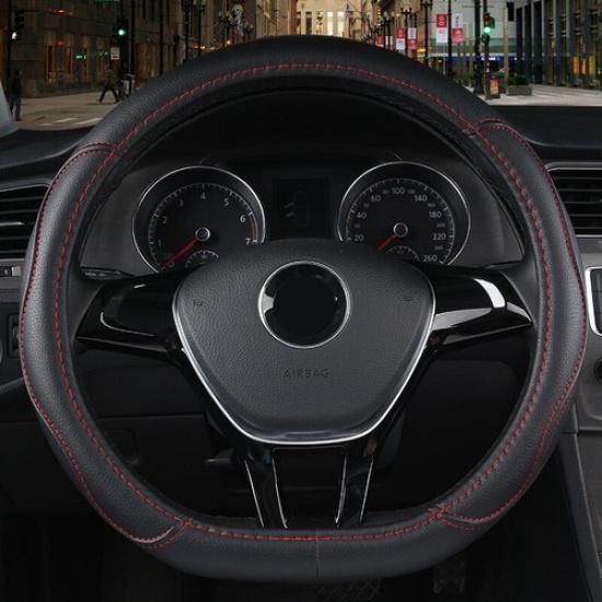 D Shape Car Steering Wheel Cover For Nissan Rogue / Rogue Sport 2017-