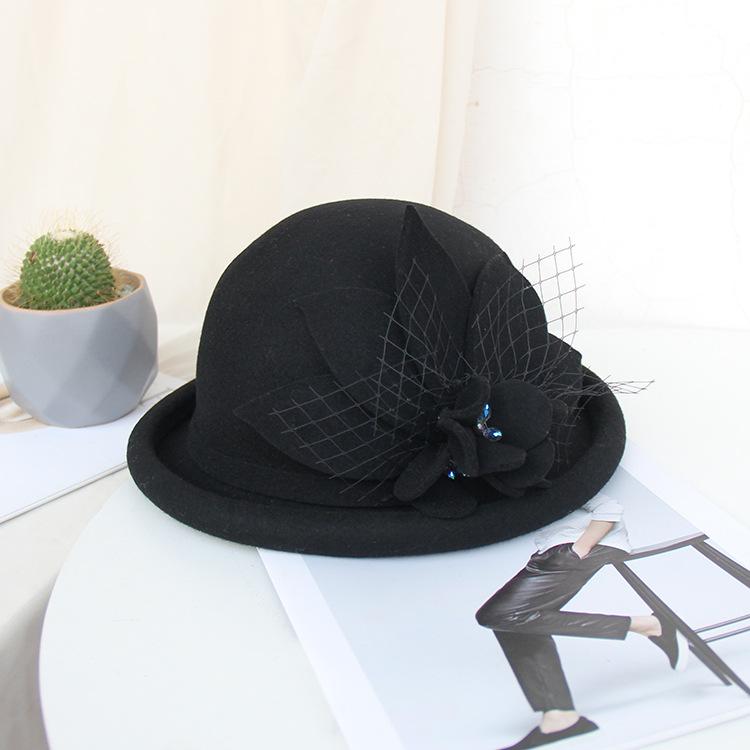Hat Women'S Autumn And Winter Fashion Flower Bucket Hat Korean Version Of Crimped Wool Hat Women'S British Retro Bowler Hat