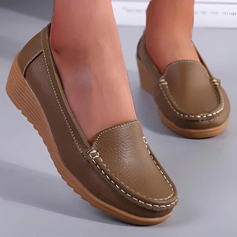 Women Shoes Soft Leather Shoes with Heels Loafers Black Flat Shoes Women's Moccasins Casual Flats Female Footwear