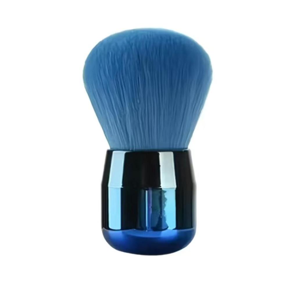 In-Stock Portable Mushroom Head Makeup Brush: Single Piece Blush and Powder Brush.
