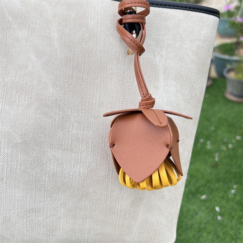 PU Leather Flower Shaped Bag Pendant Charm Leather Rope Flower Bags Pendant Keychain Hand Rope Gift