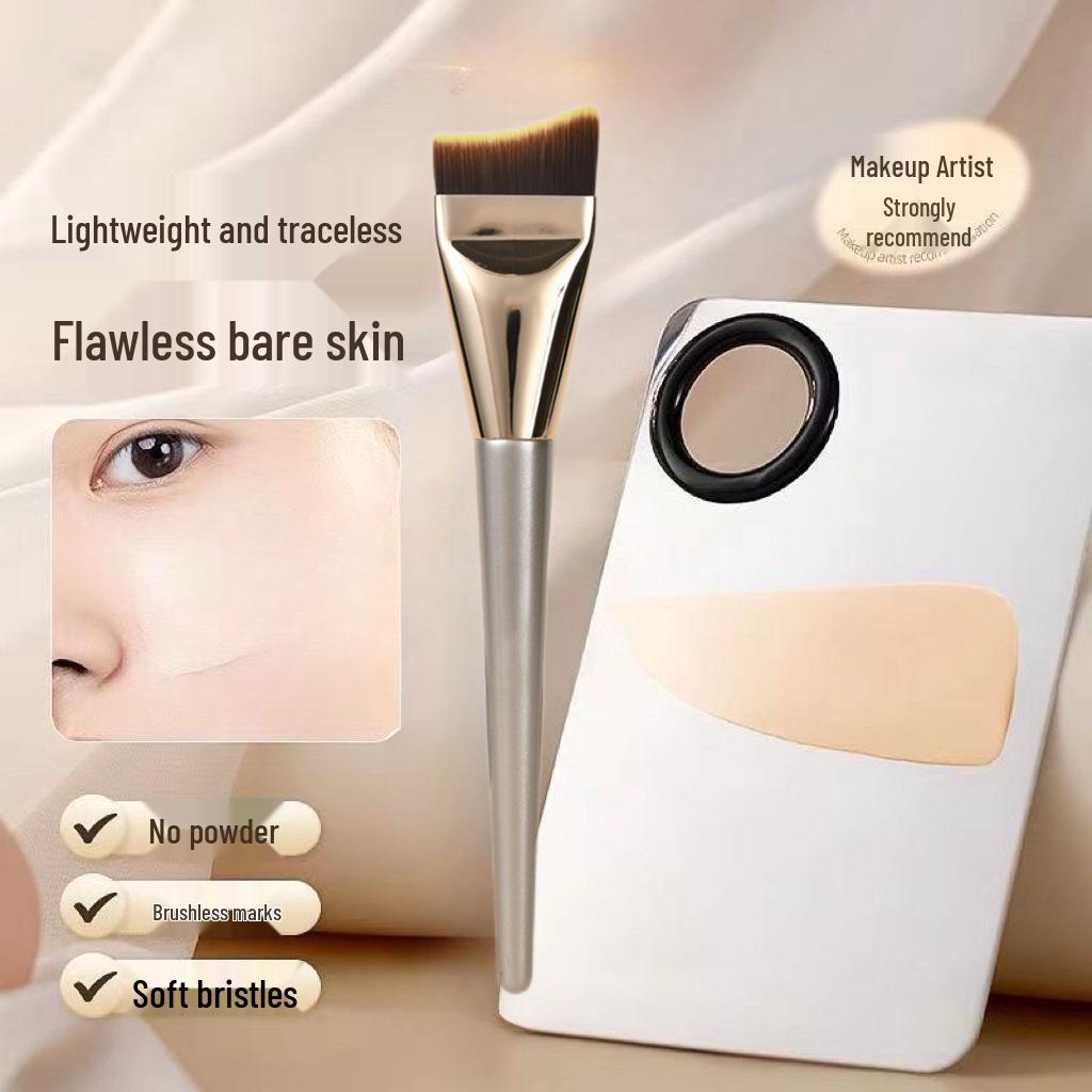 Ultra-Thin Flat Head Angled Foundation Brush - Streak-Free Makeup, Perfect for Beginners