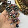 SKEDS Vintage Damen Herren Mode Kristall Kreuz Barockstil Abzeichen Brosche Retro Unisex Strass Luxus Anstecknadel Corsagen Schmuck