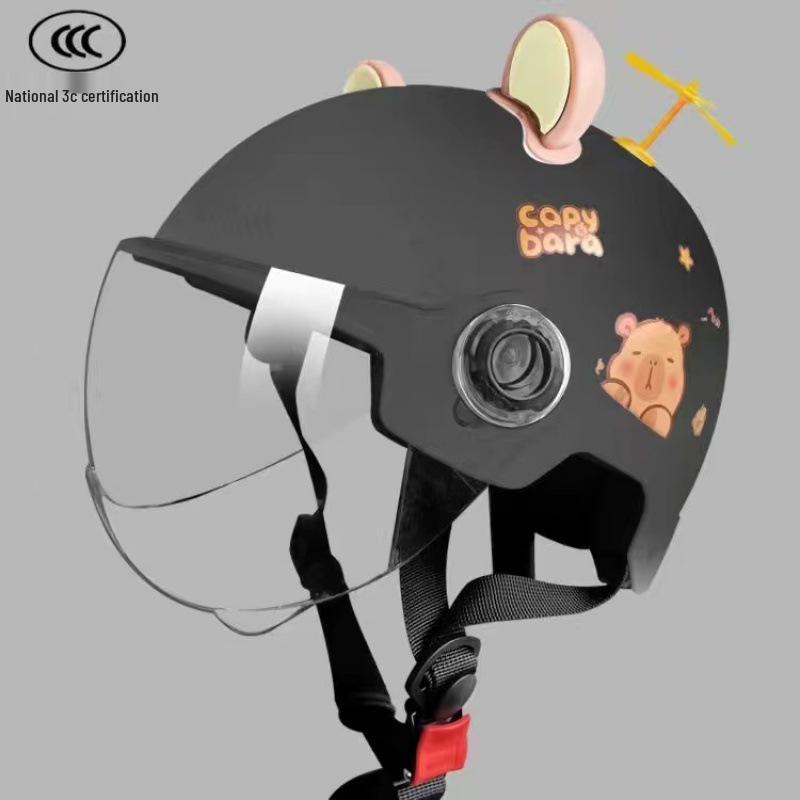 Certified Kids' Helmet: All-Season Safety for Boys & Girls - Cute & Secure for Electric Vehicles
