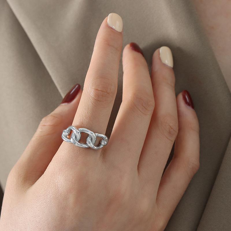 European & American Geometric Irregular Large Chain Open Ring – Luxurious Non-Fade Gold Plated Jewelry.