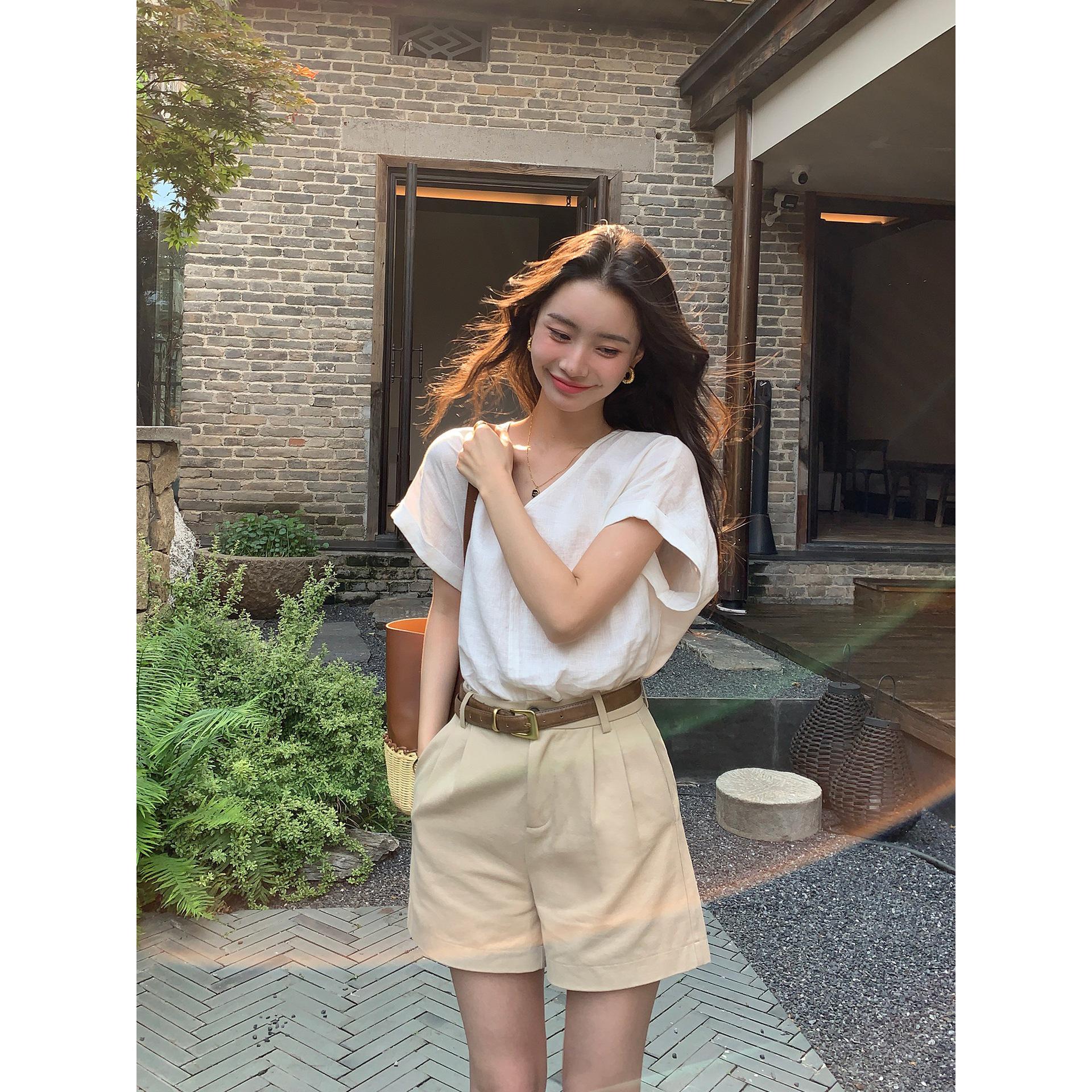 Pusumede Women s Light Khaki High Waist Retro Shorts - Wide Leg, Loose Fit, Korean Style, Casual Pants M