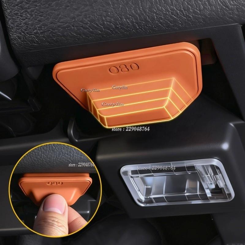 For Toyato Rav4 RAV 4 2026 2027 Silicone Car OBD Port Dust Cover Handle Design OBD Port Lock Protector Waterproof Dustproof