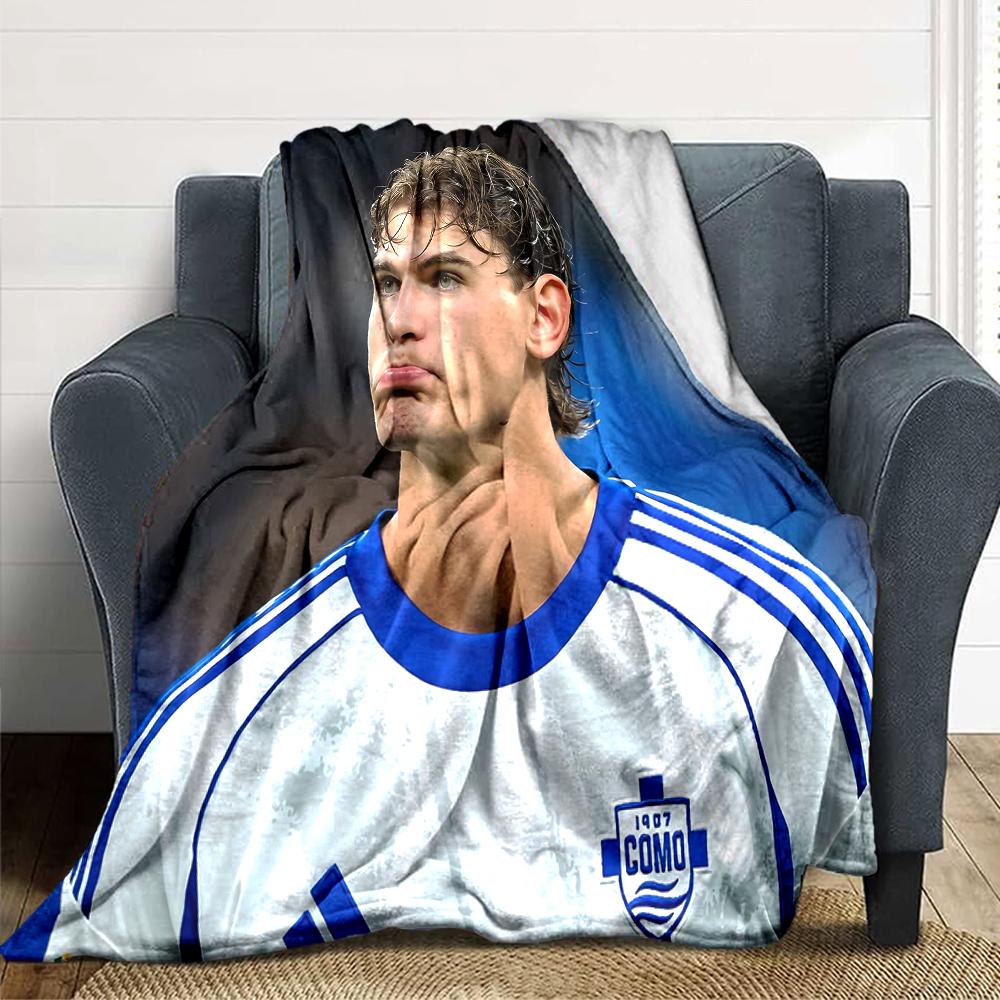 Dynamic Soccer Celebration Blankets Flannel Printed Breathable Warm Throw Blanket for Home Office Bedspreads 0708a47