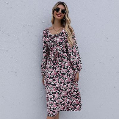 Rochie florală cu mânecă lungă, cu talie înaltă, cu gât pătrat, fără spate