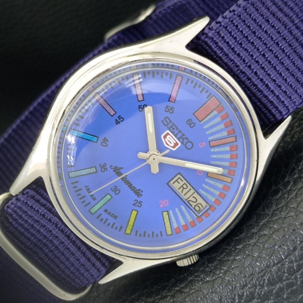 

ВИНТАЖНЫЕ МУЖСКИЕ ЧАСЫ SEIKO 5 AUTOMATIC 7009A ЯПОНИЯ С СИНИМ ЦИФЕРБЛАТОМ a701406-5 R206b-a701406
