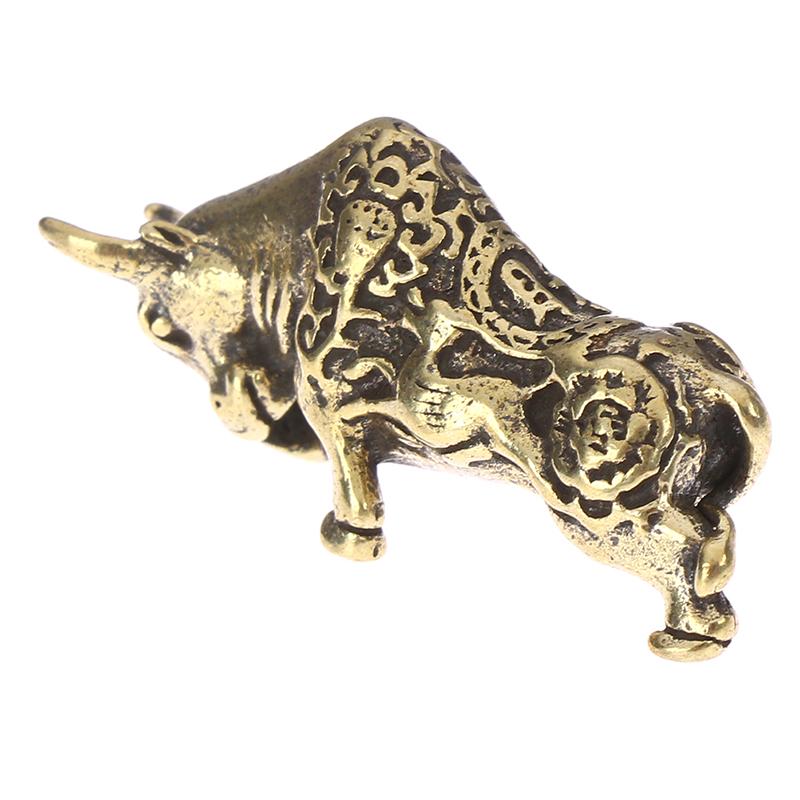 1pc Mini Portable Vintage Brass Bull Keychain Ornament Statue Ornament Gift