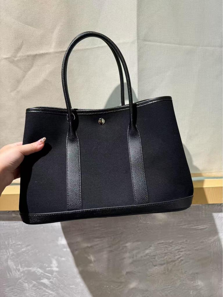 2025 Autumn/Winter Contrast Color Leather Handbag - Large Capacity Wool & Microfiber Shoulder/Crossbody Tote for Women