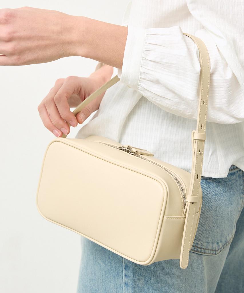 New Looky Square Leather Shoulder Bag _Ivory