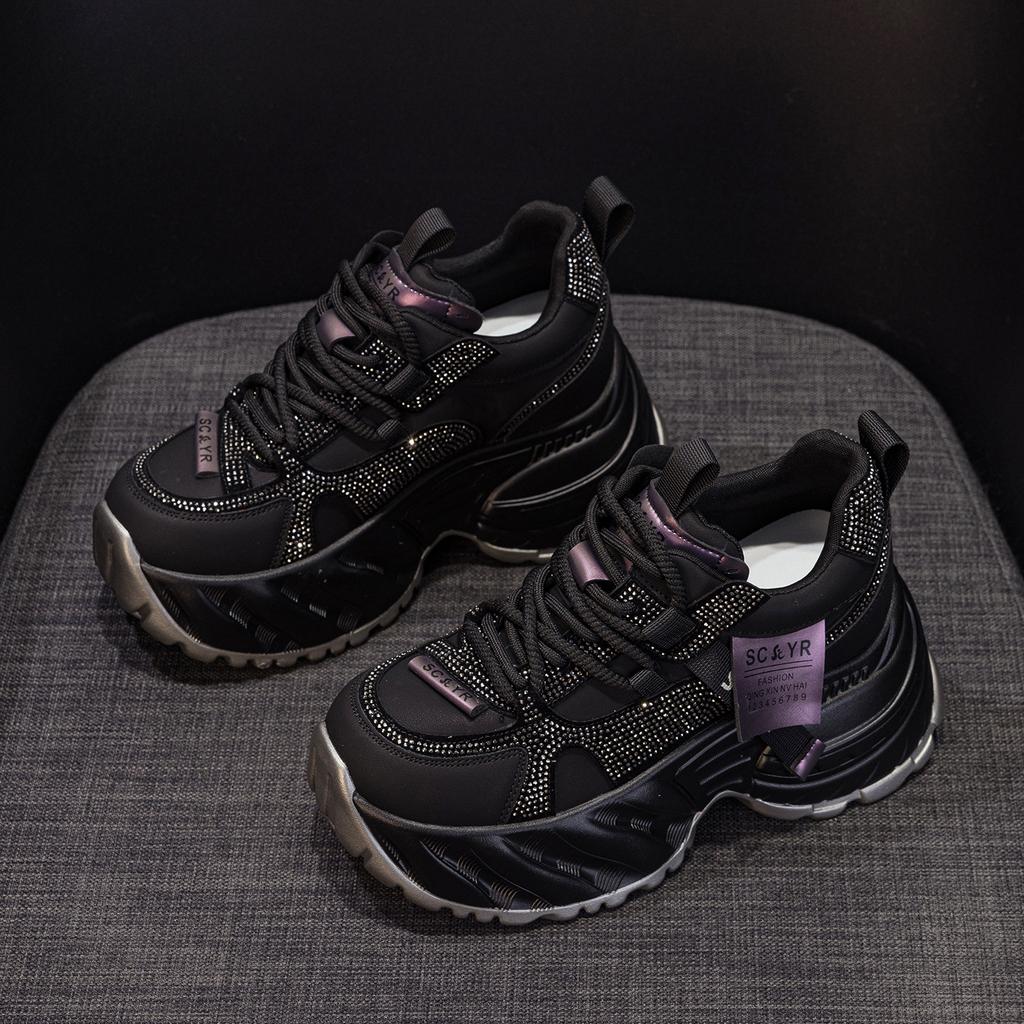 Neue Dad-Schuhe mit dicker Sohle und Innensohlenerhöhung, lässige, modische und vielseitige Damenschuhe