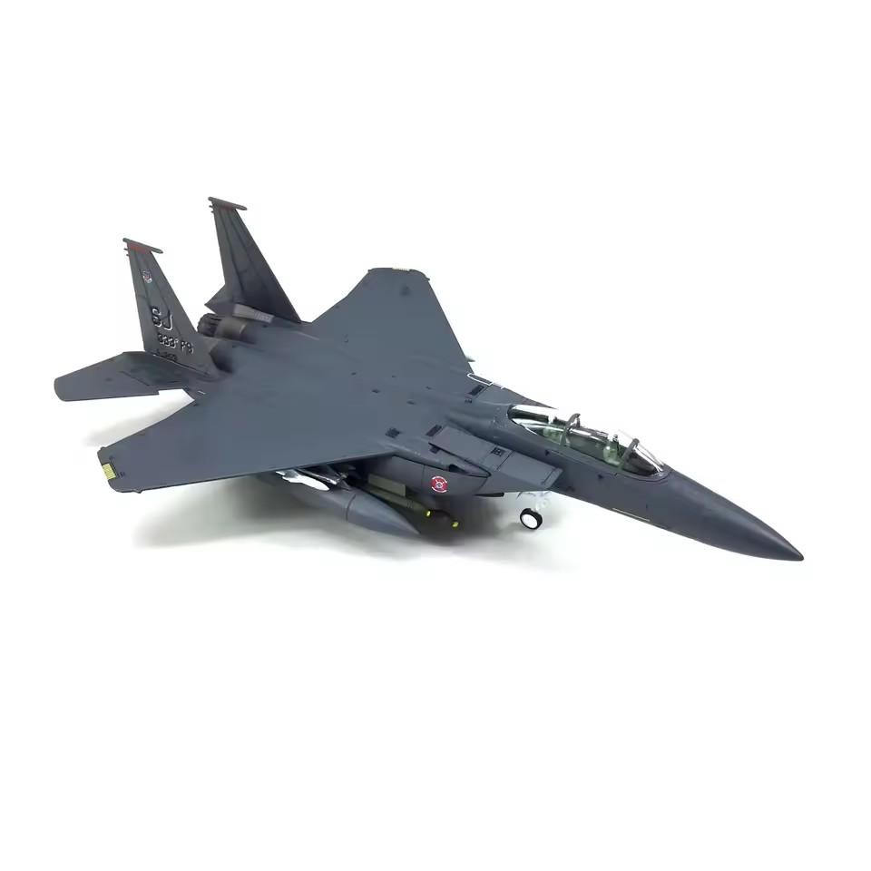 Scară 1/100 US F-15E Strike Eagle Avion supersonic de vânătoare-bombardier F15E Model de avion Colecție Cadou Afișaj Decorare Butic