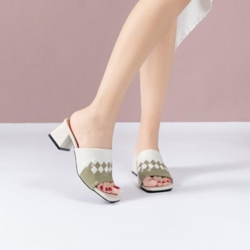 Summer Cool Drag Women Wear Color Block Square Toe Open Toe Non-slip Wear-resistant Block Heel Slip Slippers