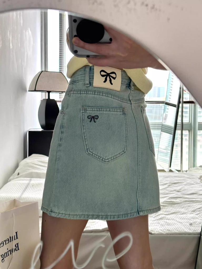Women's Retro Bow Embroidered Denim Mini Skirt - Summer A-Line Hip-Hugging Style