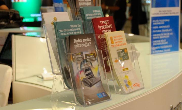 Acrylic Leaflet Stand 3xA4