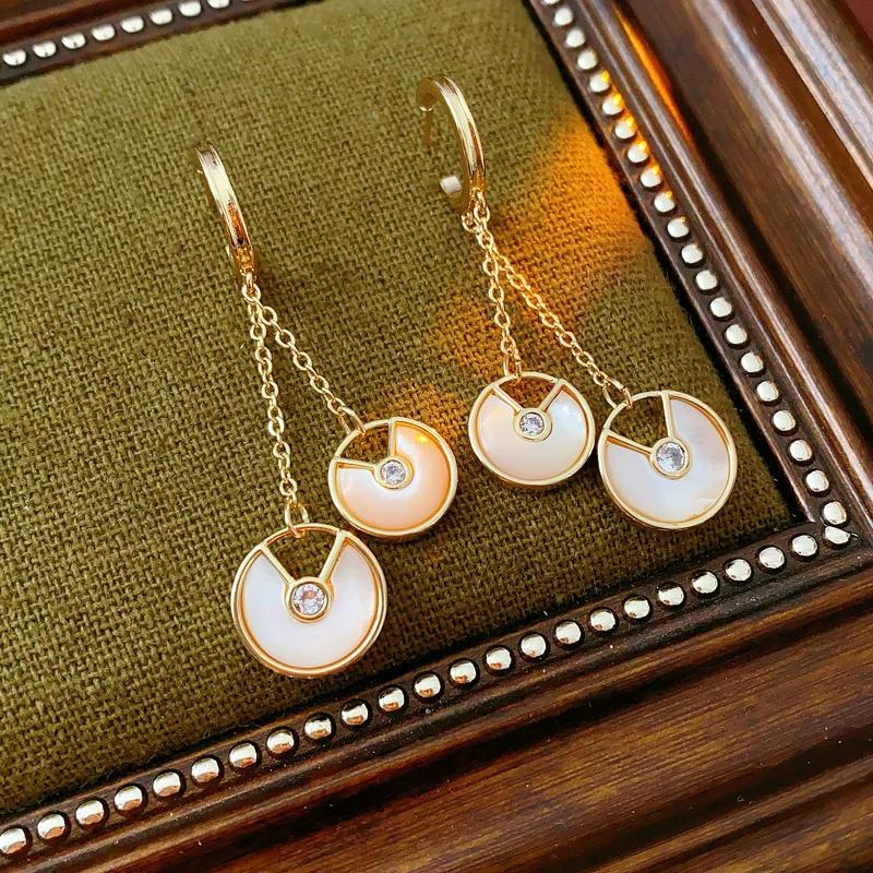 14k Vergoldete C-förmige Ohrringe für Damen Französisch Retro Fritillaria Quasten Hängeohrring High-End Mode Hochzeit Zirkon