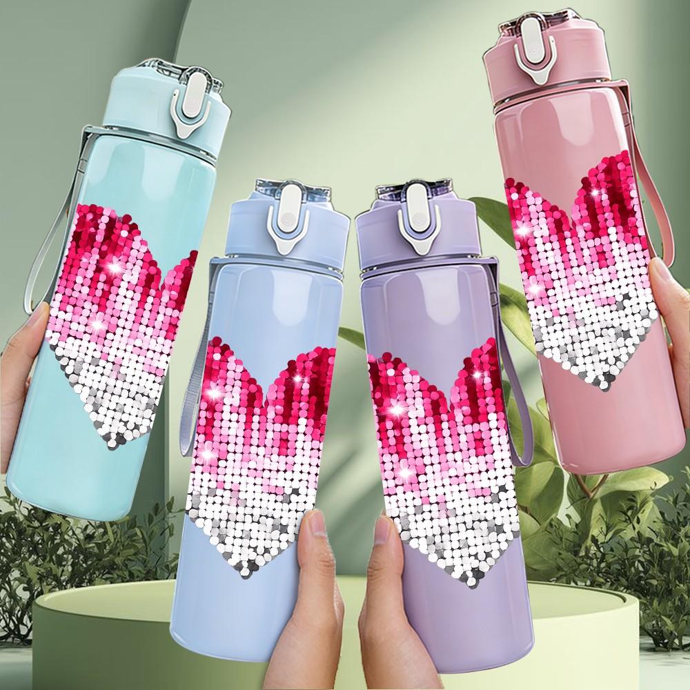 1PC Cracked Pink Red Heart Art Print 750ml Color Plastic Sports Water Bottle Leakproof Flip Straw Lid Suitable for Sports Office Home Use