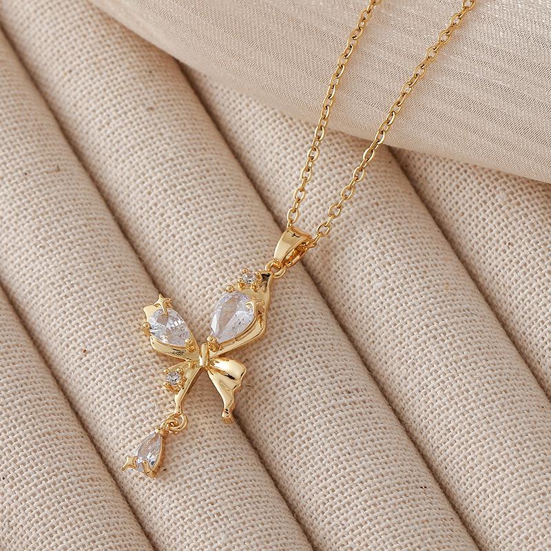 Butterfly Necklace for Women, Stainless Steel with Micro-Paved Zircon, Versatile Fashion Accessory.