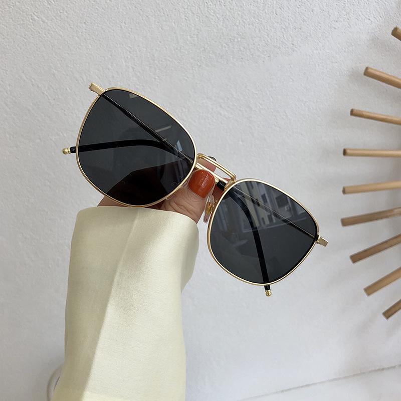 New Style Sunglasses Men Women Square Shape Alloy Frame Uv400 Protection Sunglasses For Women Korean Style Glasses