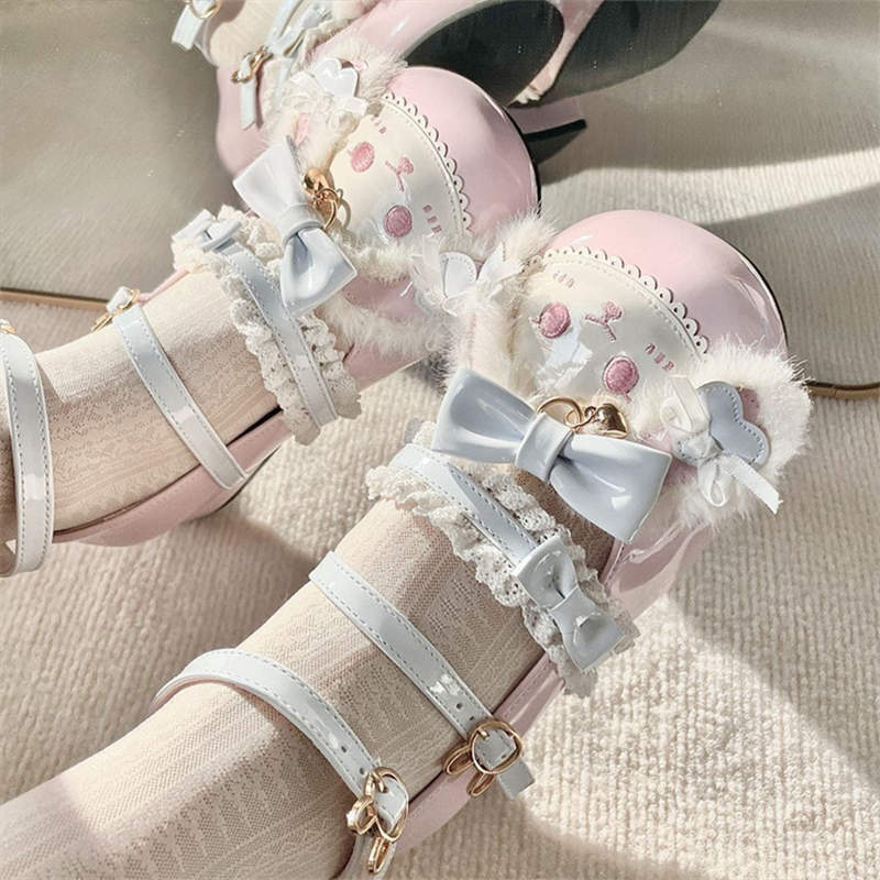 Cute rabbit doll sweet and cute lolita pink single shoes women's low heel round head jk Japanese small leather shoes bow