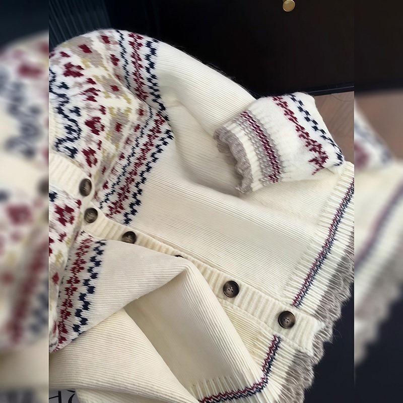 Women's Loose-Fit Knitted Cardigan - Fair Isle Design, Cozy Autumn/Winter Style