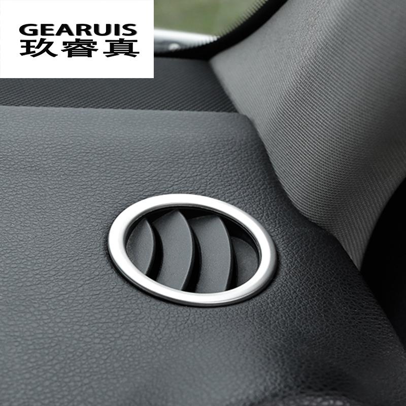 Car Styling AC Outlet Trim Air Outlet Dekorace rámu Dekorace Auto samolepky Kryty pro Mercedes Benz C Class W204 C180 C200