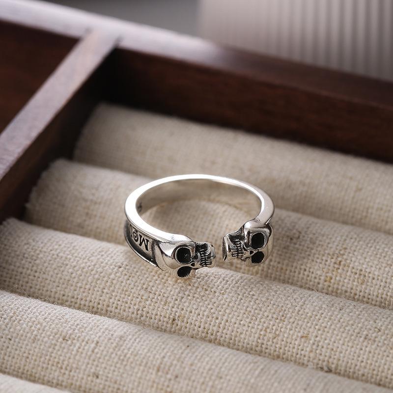 Skull Gothic Distinctive Ring For Women Stylishly Crafted In Copper With Size Adjustable