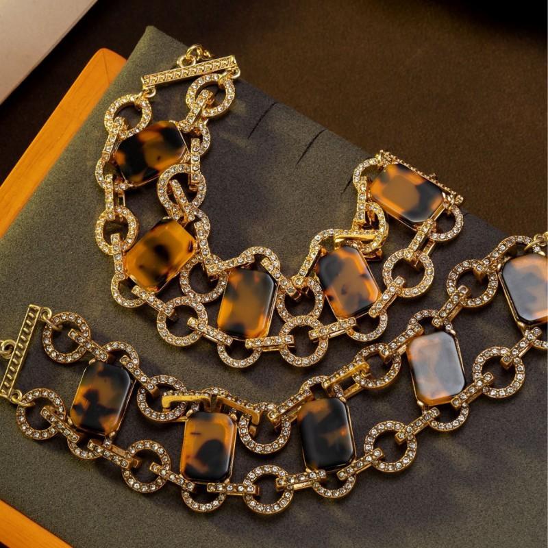 Vintage Studded Circular Chain With Light Luxury Temperament High-end Feel Palace Style Bracelet