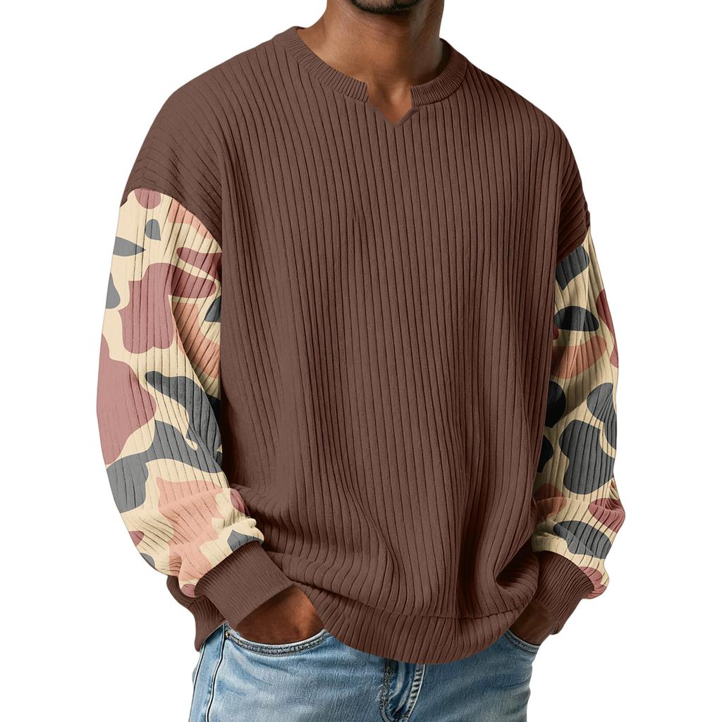 Herrtröja med snygg, ribbad och texturerad långärmad kamouflagemönster