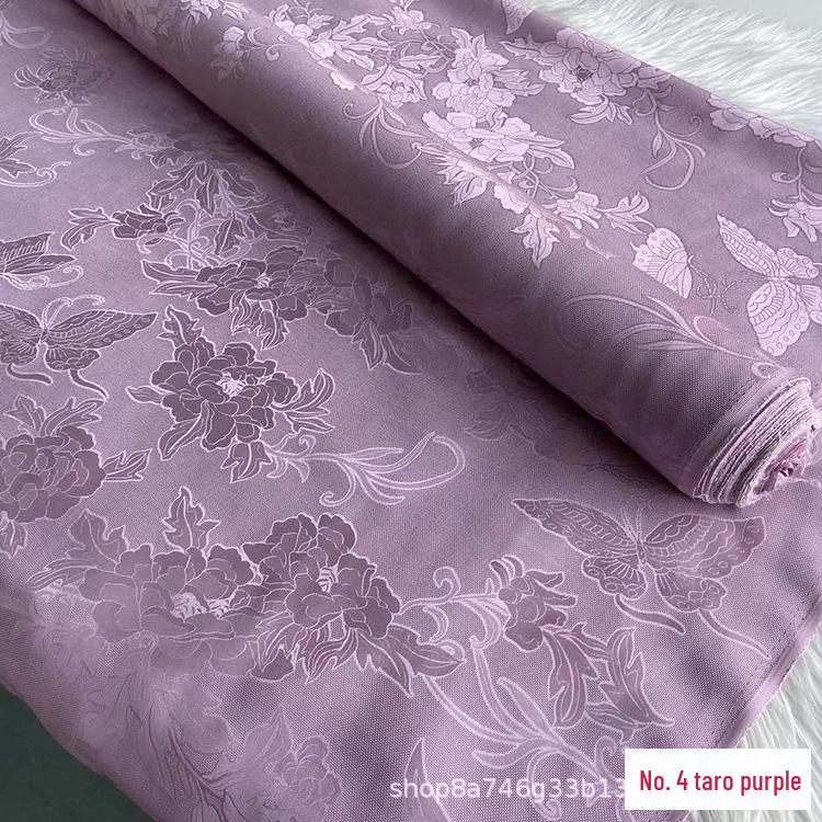 Žakárová látka Hanfu Qipao s otevřeným vzorem Motýli a pivoňky - 100% morušové hedvábí