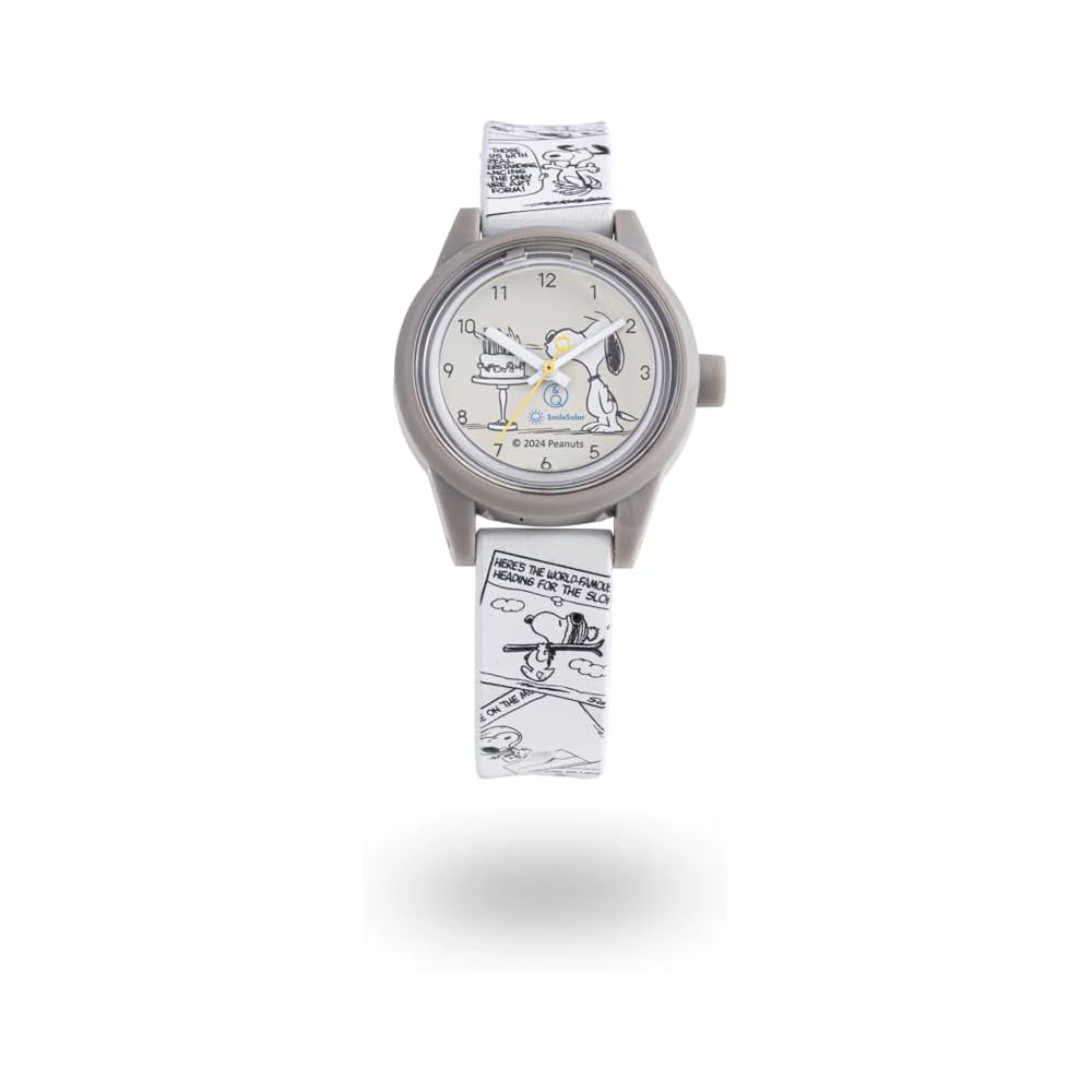 Q&Q SmileSolar Waterproof Watch Peanuts Collection Snoopy Design 40mm