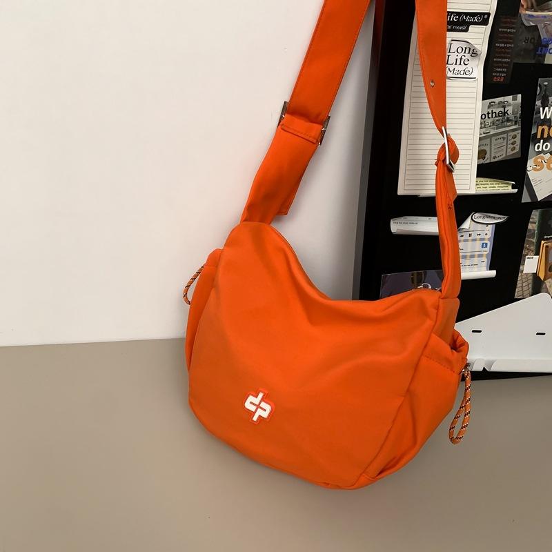 Flowers And Teenagers Have The Same Sports Messenger Bag, Men'S And Women'S Travel Bag, Shoulder Dumpling Bag, And Female College Student Backpack.