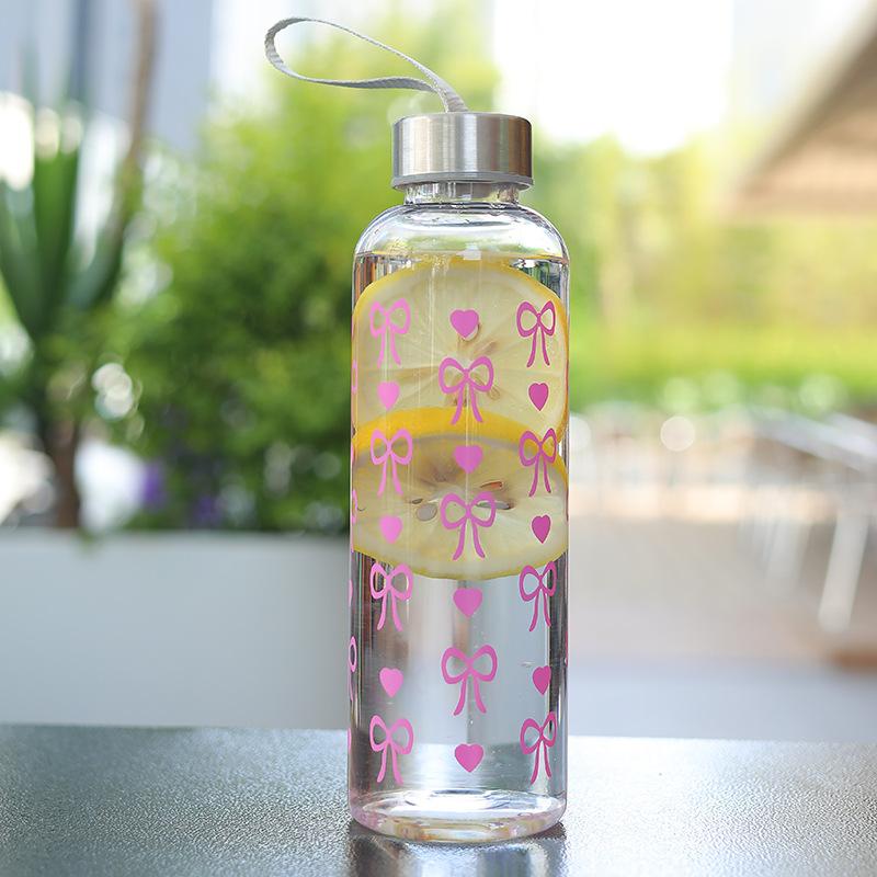 550ML Plastic Water Bottle Portable Gym Sport Water Bottle Bowknot Love Pattern Leakproof Water Cup Little Daisy Office Bottle