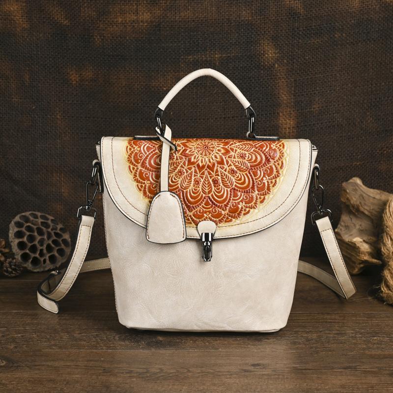 

Johnature Chinese Style Handmade Retro Leather Shoulder Bag Versatile Large Capacity Women s Handbag бежевый