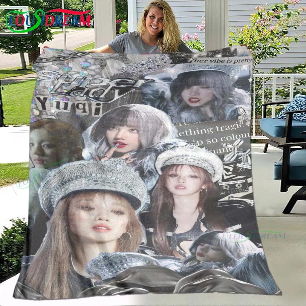 Korean Kpop Girl Group-Yuqi-Soyeon Print Four Seasons Blanket Sofa Cover Travel Bed Plush Blanket Office Break Blanket Gift