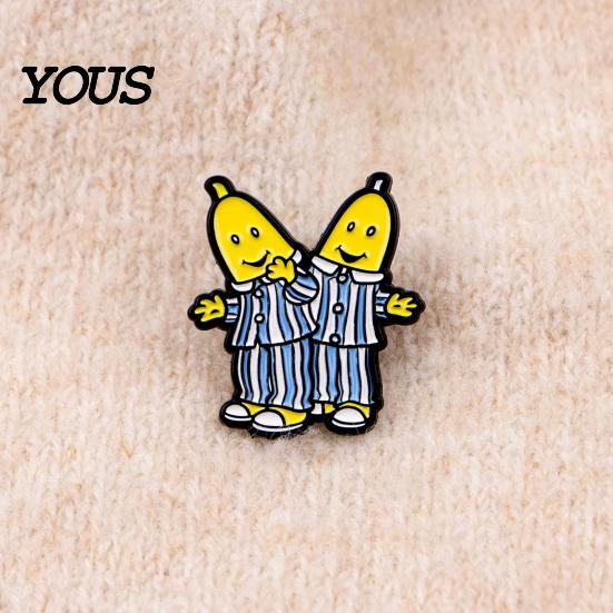 Durable Metal Brooch Zinc Alloy Pin, Cartoon Banana Man Shape Lapel Enamel Colorful Badge Paint with Anti-Slip Buckle Pins for Clothes