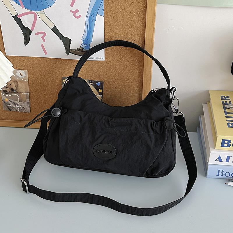 Niche Dumpling Bag New Casual Messenger Bag Fashionable Simple High Texture Girl Portable Shoulder Dumpling Bag