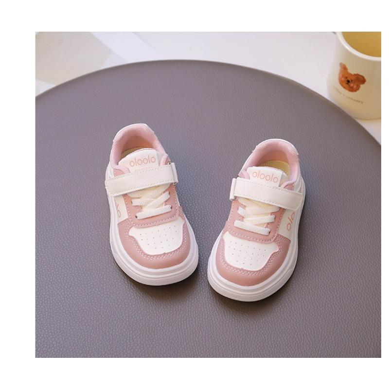 Nieuwe Kinder Sportschoenen Meisjesschoenen Kleine Witte Schoenen Jongens Board Schoenen Zachte Zool Ademend Casual Studentenschoenen Trendy