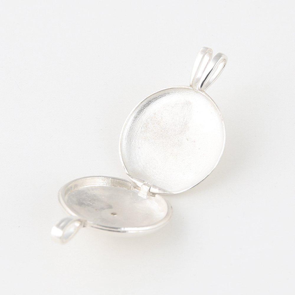 [verona-locket] Ruby Locket Pendant, Oval, Silver Chain, 48cm